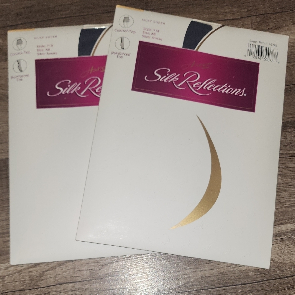 Hanes Silk Reflections Hosiery in Gold